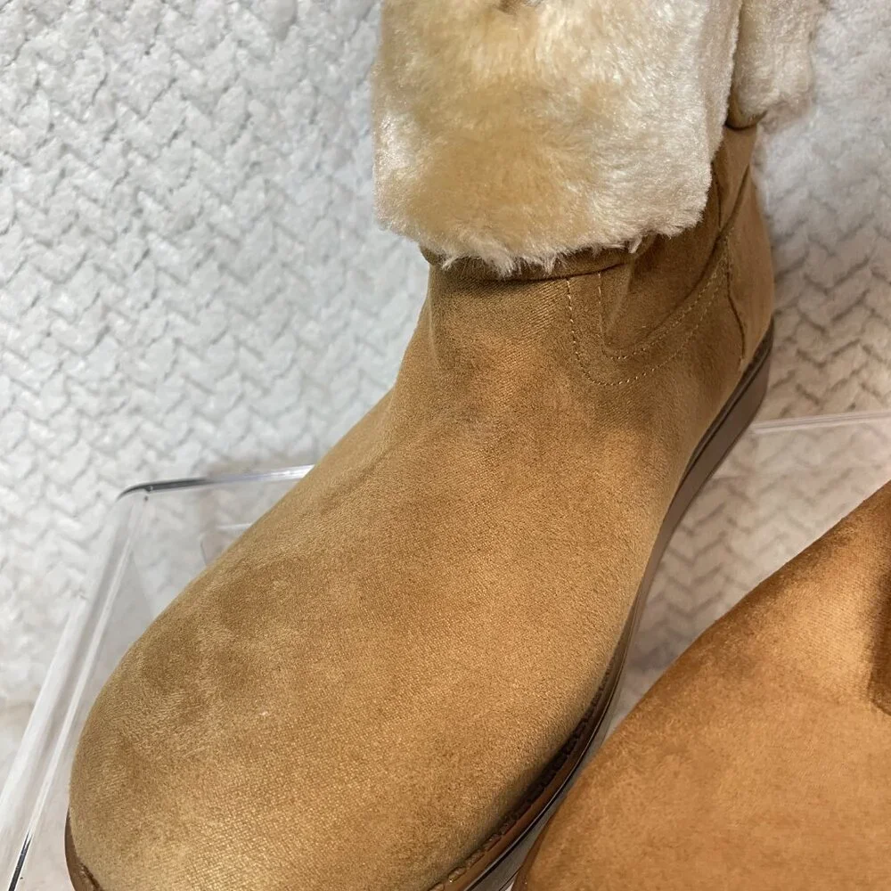 G by Guess Womens Tan Aussie Faux Fur Lined‎ Round Toe Ankle Boot NWOT Size 7M